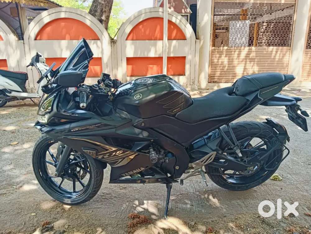 YAMAHA R15 V3 BS6 FULL CONDITION ALL OK