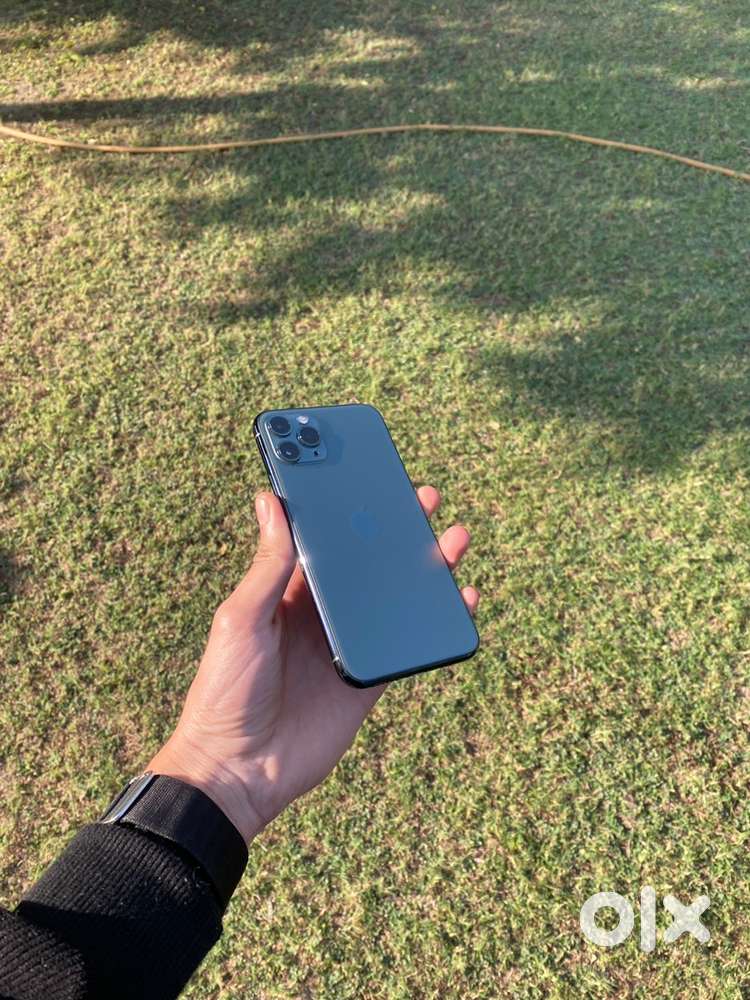 I PHONE 11 PRO ( DUAL SIM )