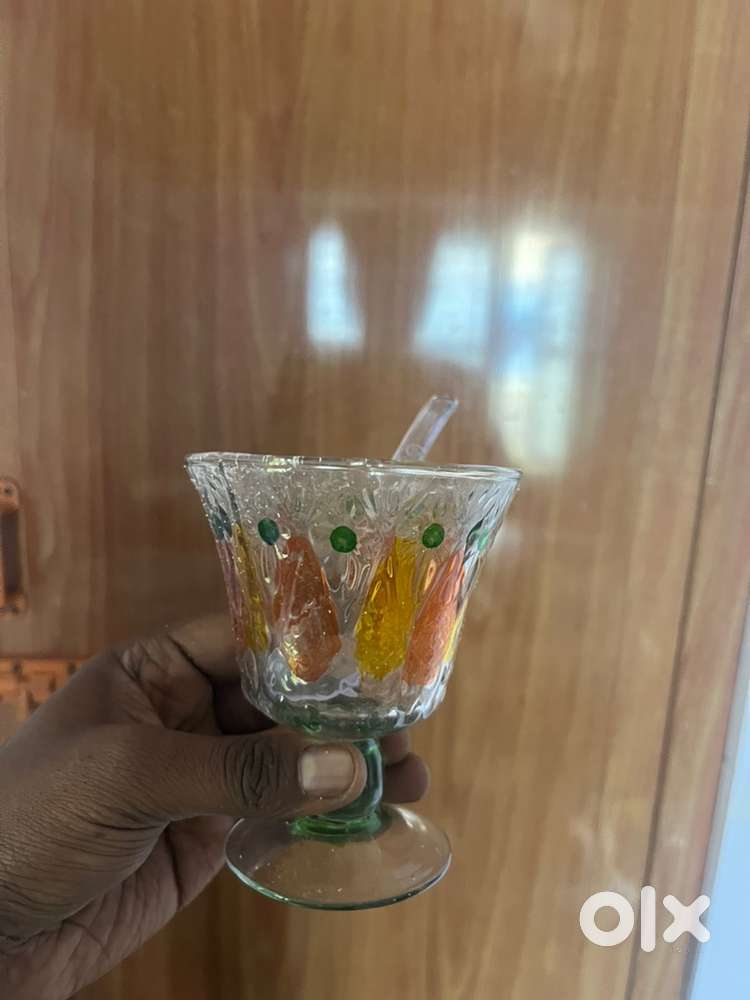 Ice cream cups with spoon for sale