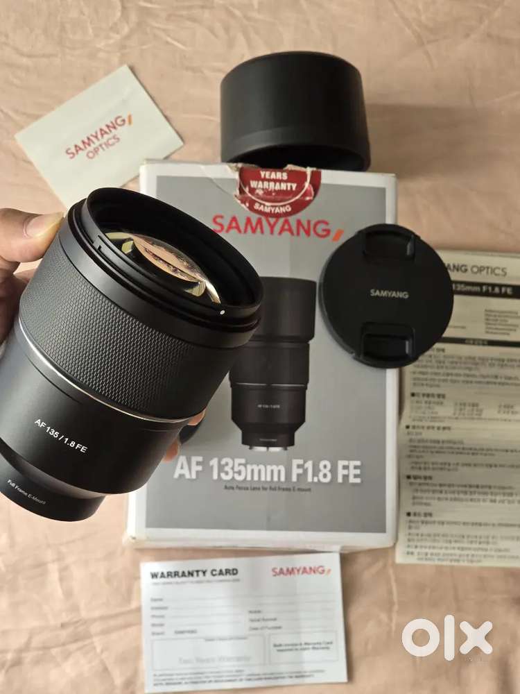 Samyang 135mm f1.8 sony E mount camera lens just 1 month old