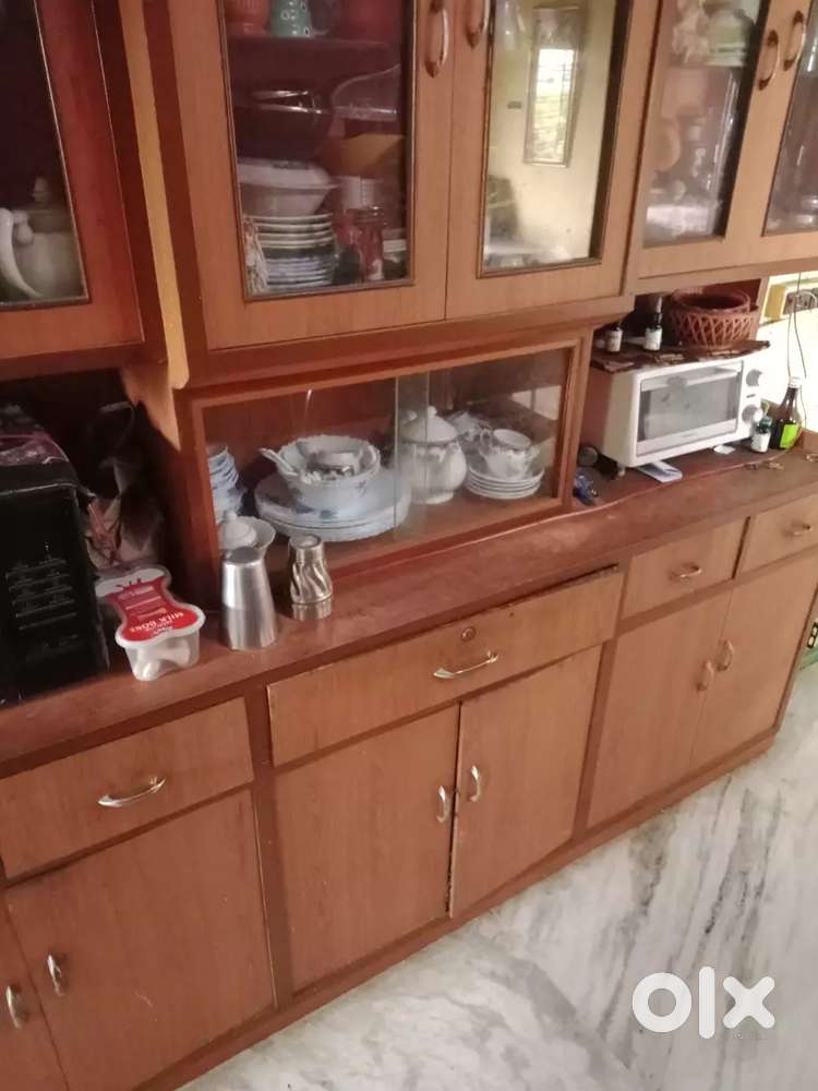 VERY REASONABLE BIG KING SIZE WARDROBE ALMIRAH