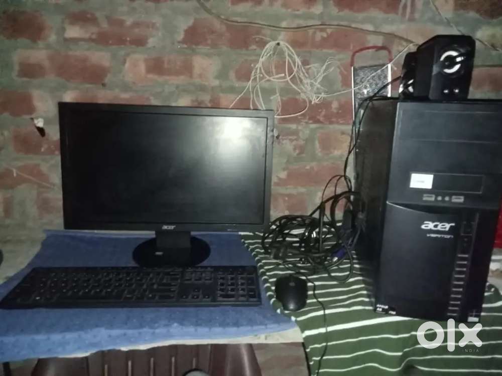 Second hand computer bechna hai