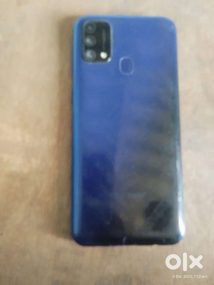 F41 RAM 6GB+ROM 128GB