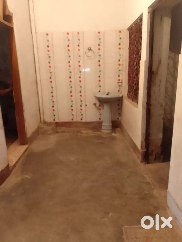 Add ashok nagar Kala pahar near Eblock rajajipuram