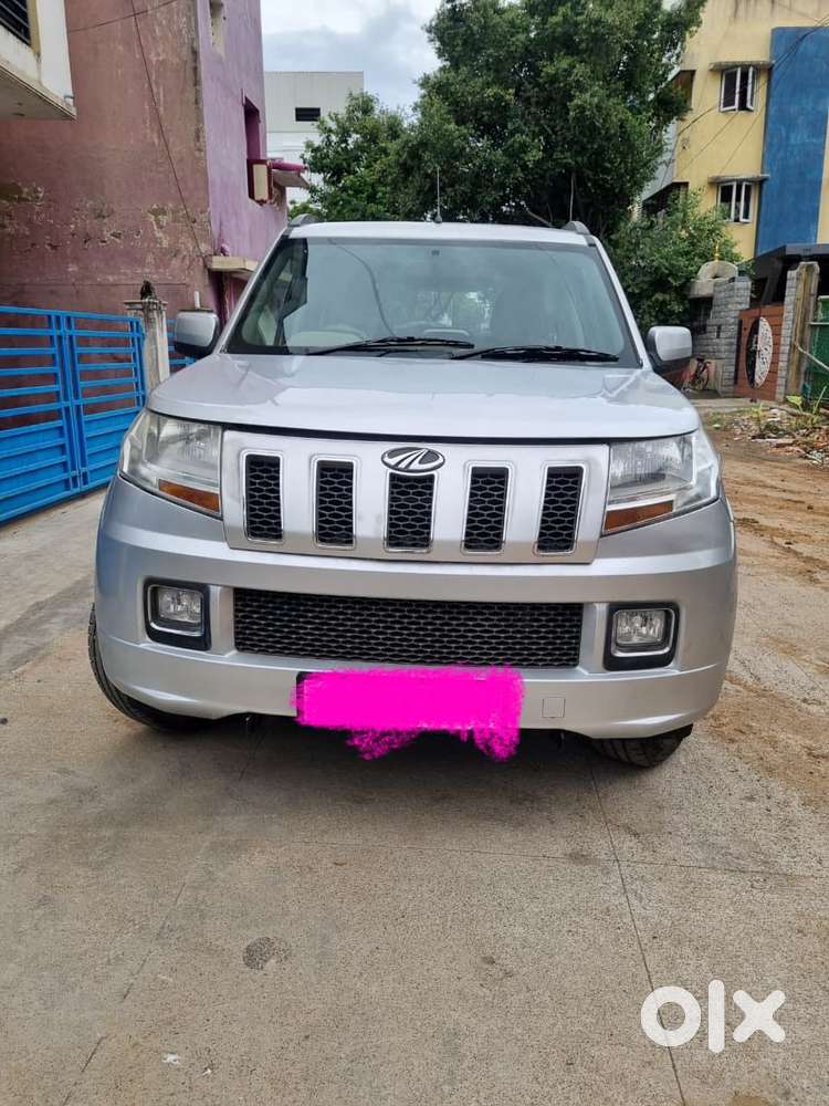Mahindra TUV 300 T6 PLUS, 2017, Diesel