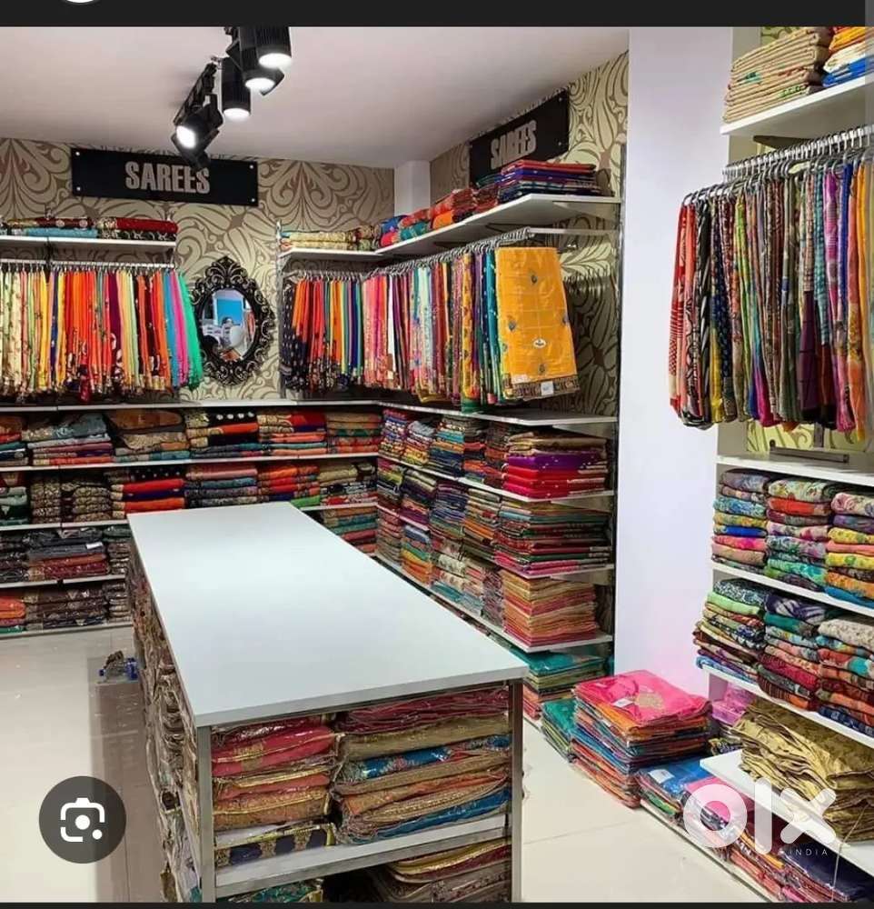 Wanted sales girl in sarees shop in thorrur hayathnagar