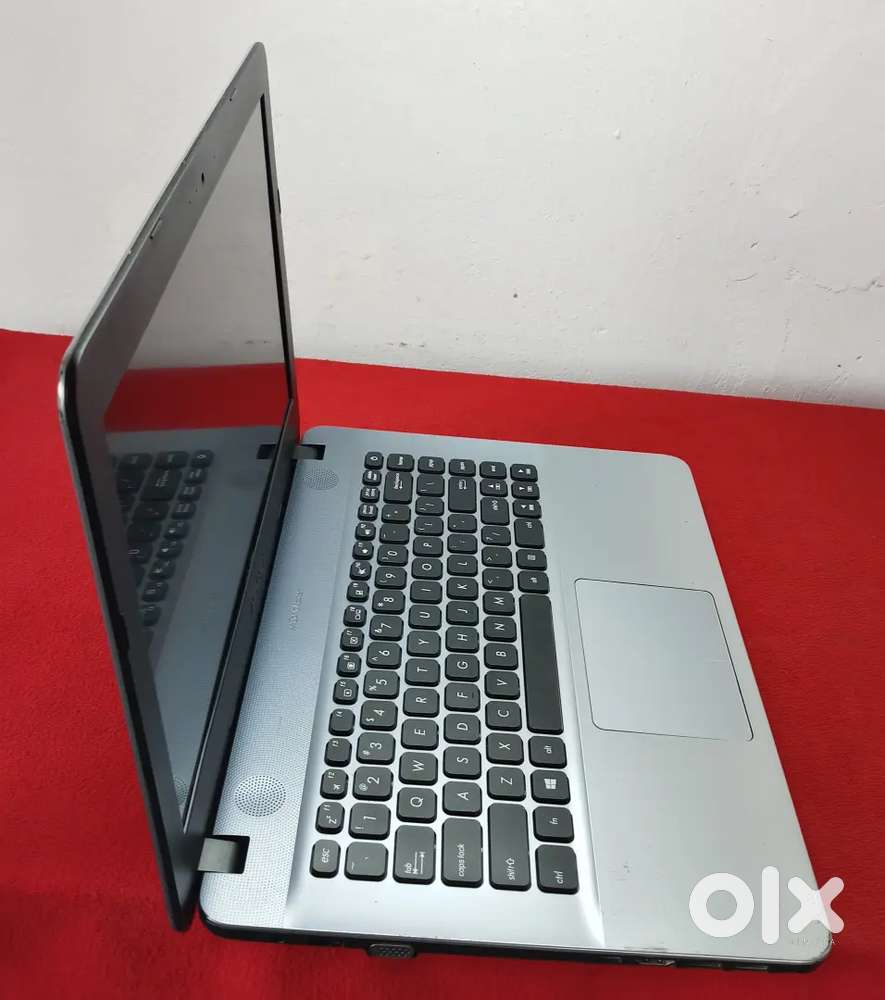 ASUS Core i5 (7th Gen.) Laptop