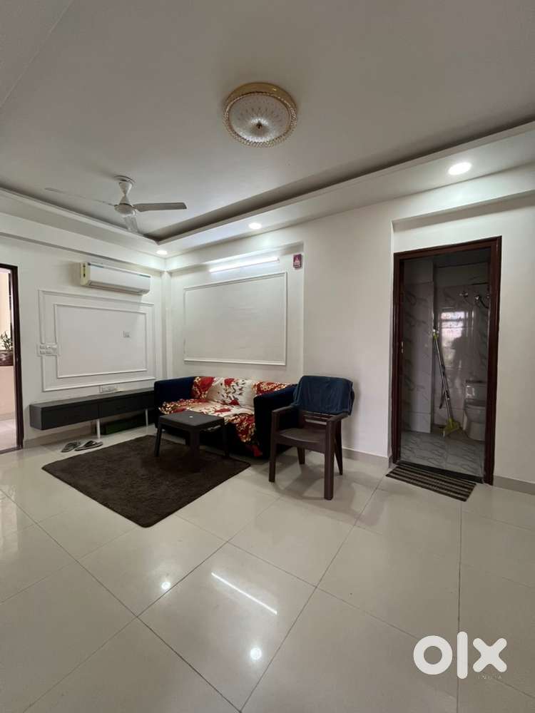 3 BHK FULL FURNISHED FOR FAMILY BEST PLACE FOR LIVING