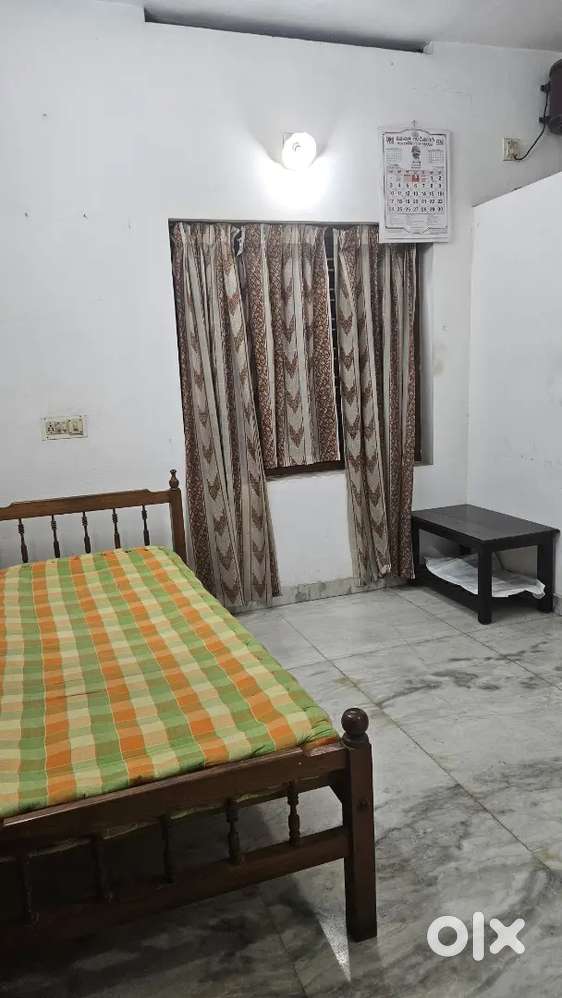 Paying guest for working women's near kottayam railway station