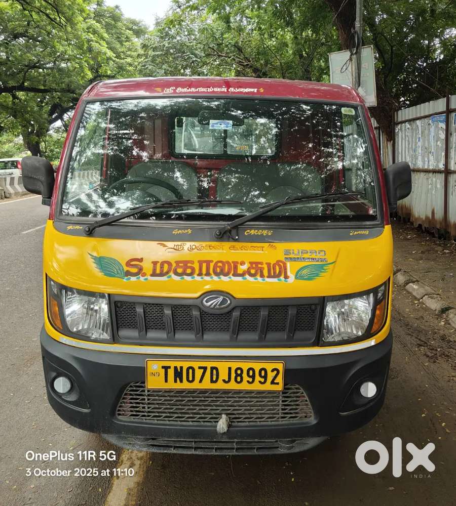 Mahindra Supro
