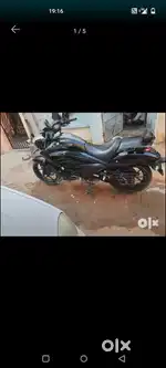 Intruder bike gray and black colour
