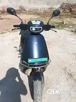 Ola scooter mare pass hai jesko lena hai to massage karo