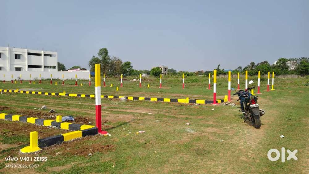 Just 2000Rs Per Sqft premium Villa Plot For Sale Maraimalainagar