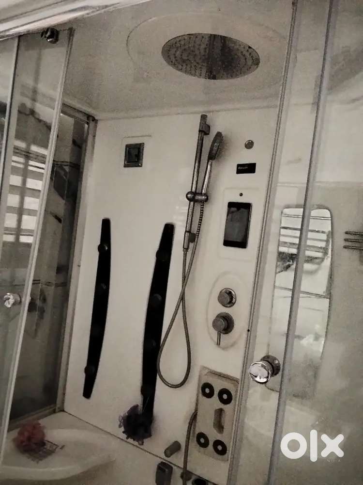 WOWEN GOLD JACUZZI SET UP