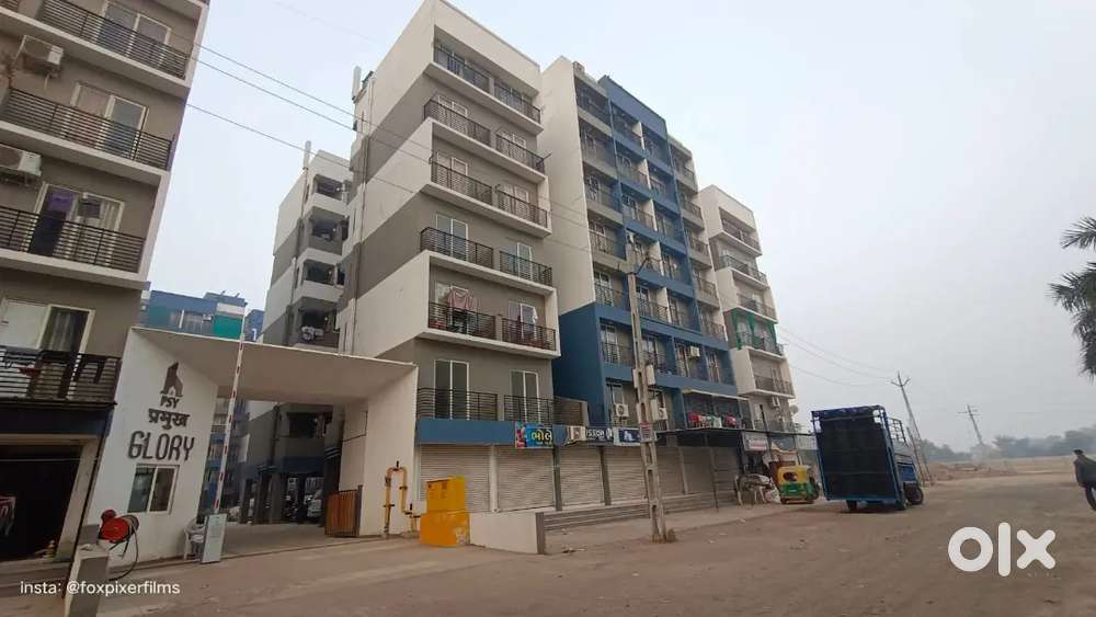 Well maintained 2bhk flat for sale