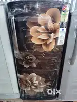 SINGLE DOOR FRIDGE AVAILABLE FOR SALE.