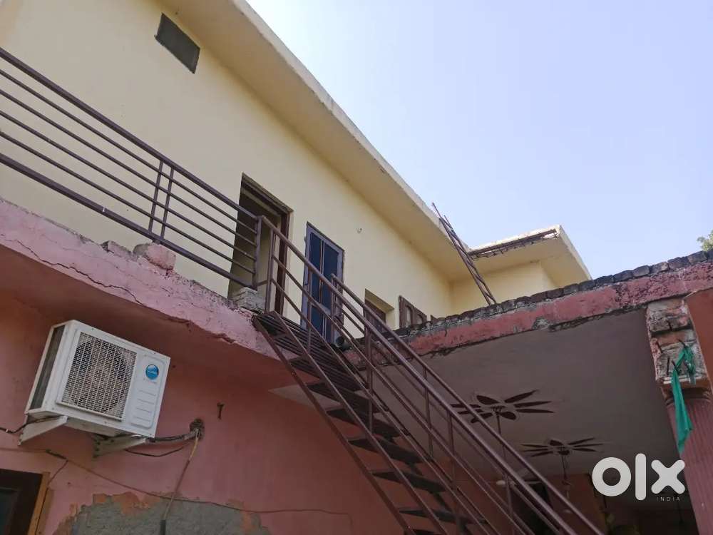 Single room with kitchen bathroom