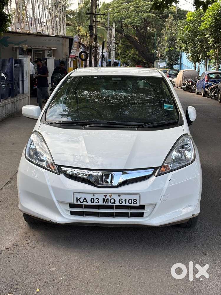 Honda Jazz S MT i-VTEC, 2012, Petrol