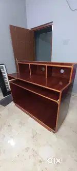 Premium Recording studio Table under 5k