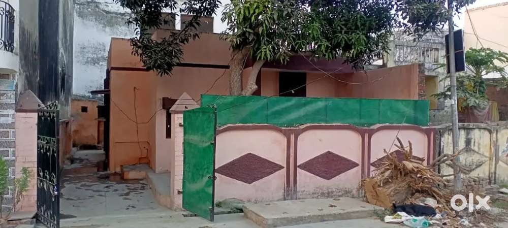 Good cndtion 165 gaz in old awas vikas for rent only near rampr court