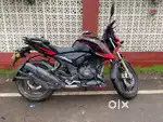 Apache RTR 200 4V