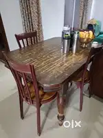 4 seater Dining table with chairs