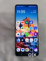 Raelme 10 pro + 18 month old box charger original 80 watt