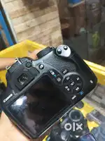 Canon 1200D