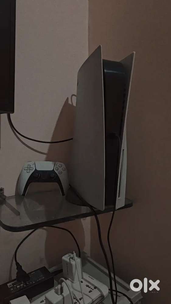 This is ps5 which is in very good condition