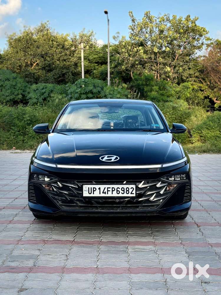 Hyundai Fluidic Verna 1.6 VTVT SX, 2023, Petrol