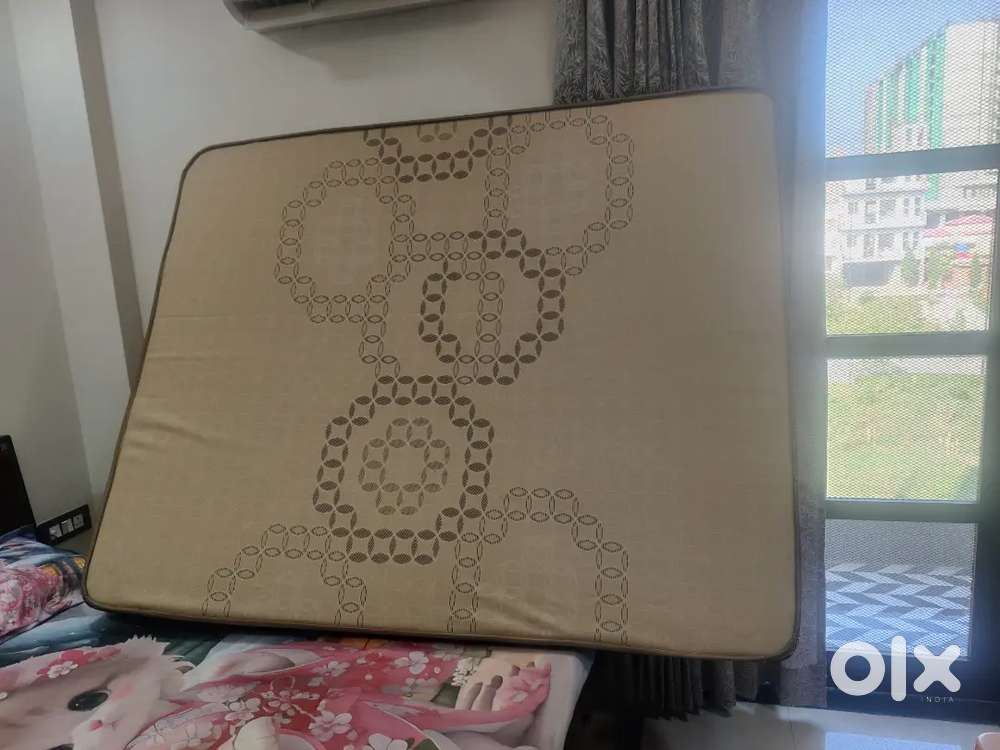Sleepwell Matress Good Condition 6 month old