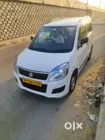 Maruti Suzuki Wagon R 1.0 2017 CNG & Hybrids 260000