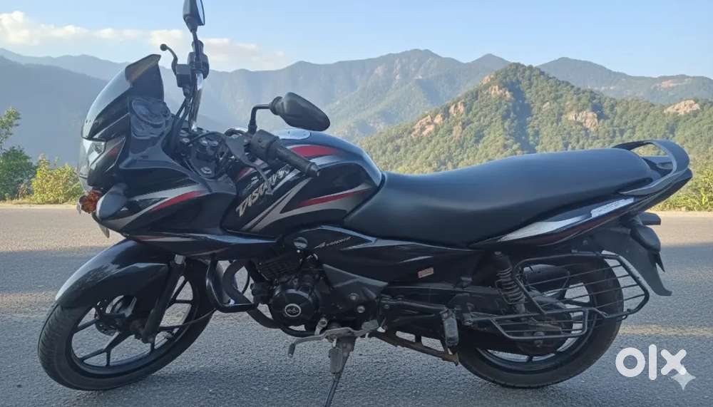 Bajaj discover 150F model