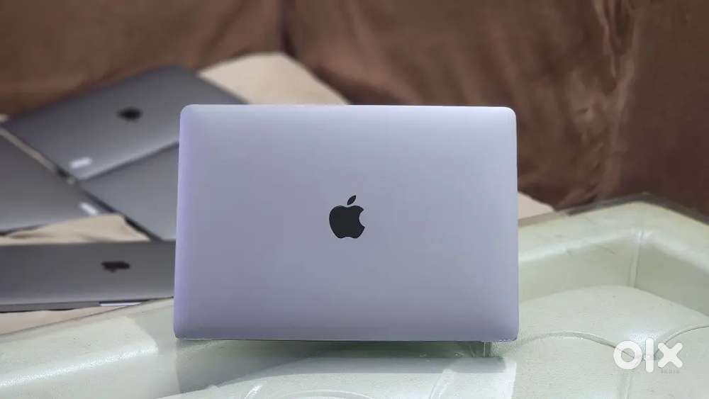 M1 Apple Macbook Pro 16GB Ram 256gb Apple SSD Touch ID 2022Mfd