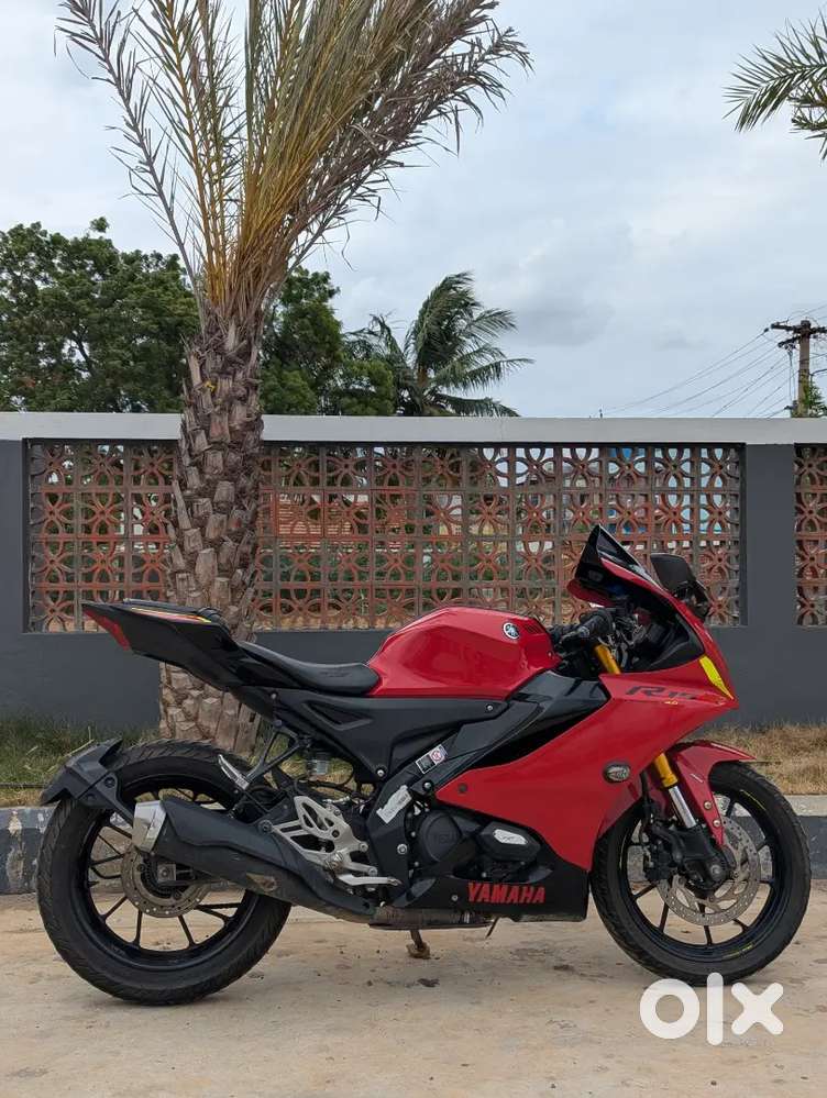 R15 v4 very lite used genuine condition