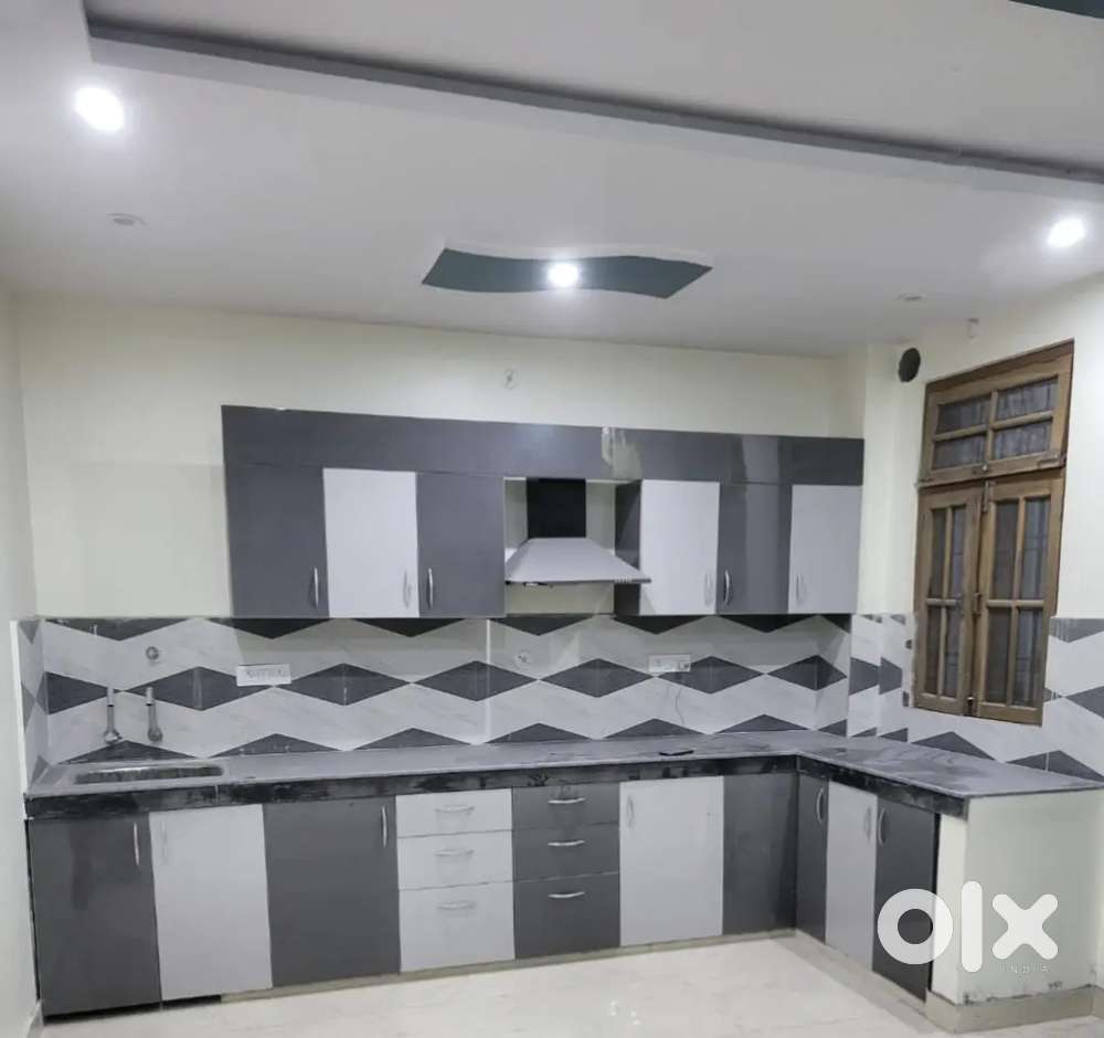 2Bhk for living Couple , Ground floor