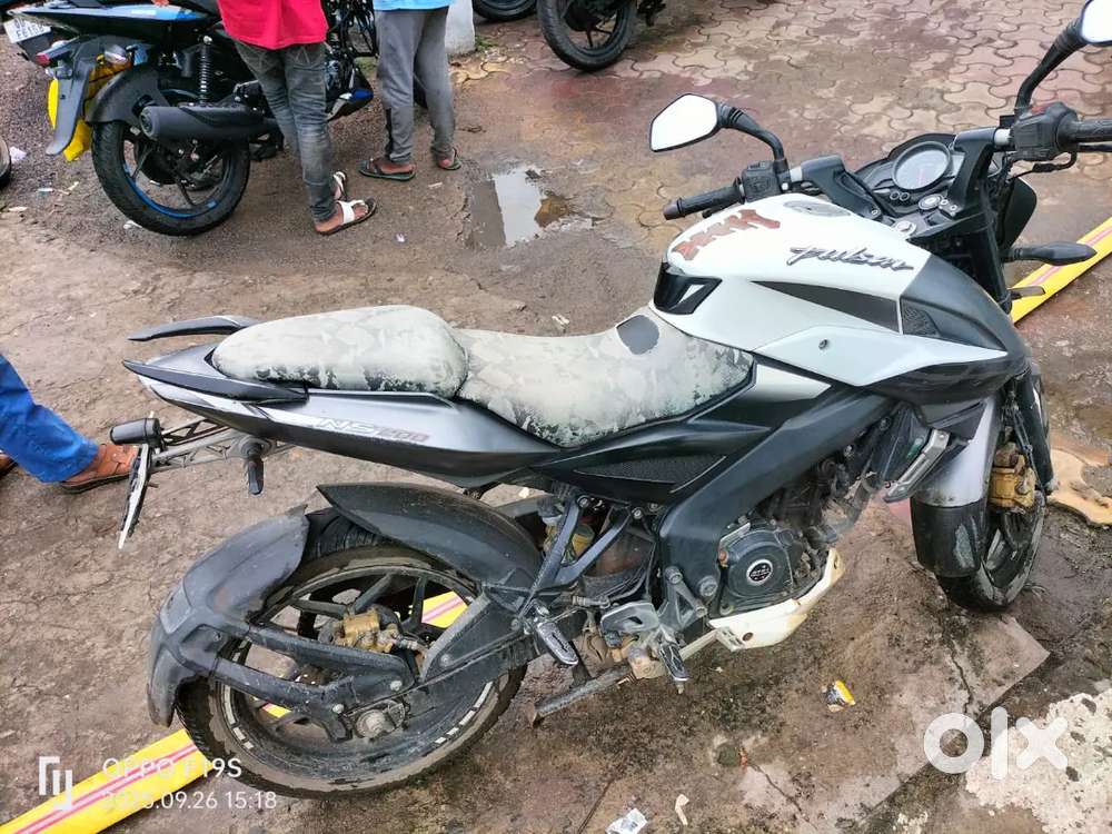 urgent sale pulsar