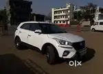 sale my Hyundai Creta 2019 Diesel 185000 Km Driven show room maintain