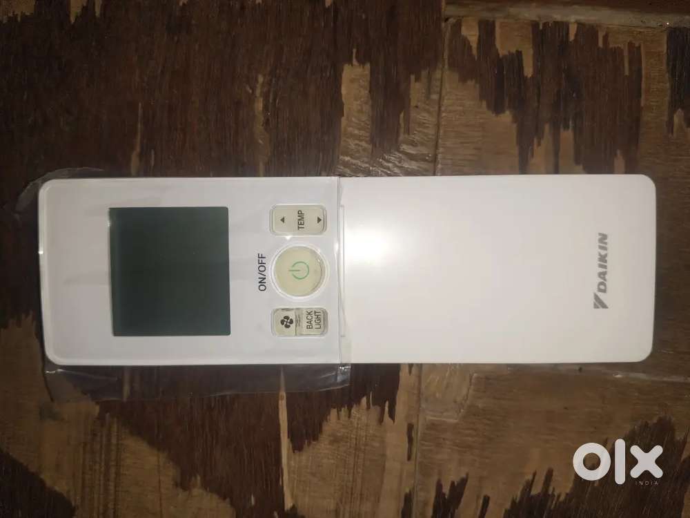 ORIGINAL DAIKIN AC REMOTE 3 nos
