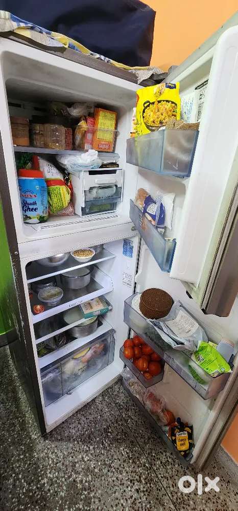Samsung 253 ltr double door refrigerator