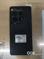 One plus 12  12/256 GB
