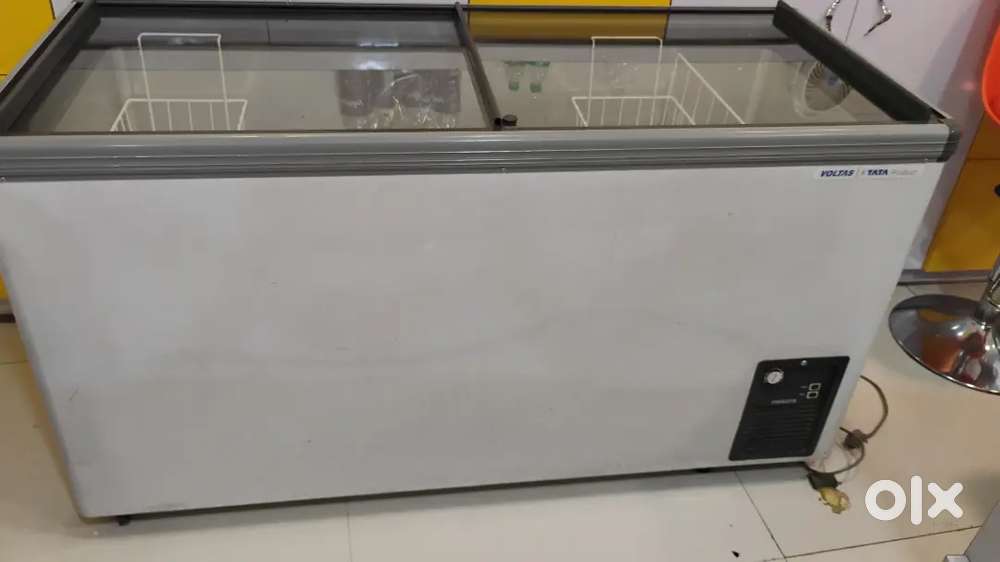 Ice cream freezer