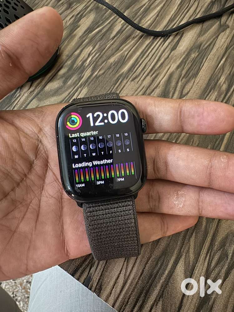 Apple Watch Series 10 (46mm, GPS) – Jet Black Aluminium