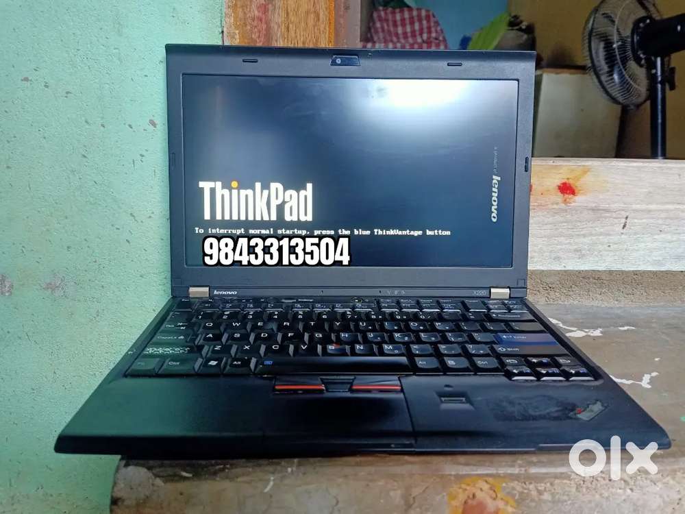 Toshiba laptop (No battery)