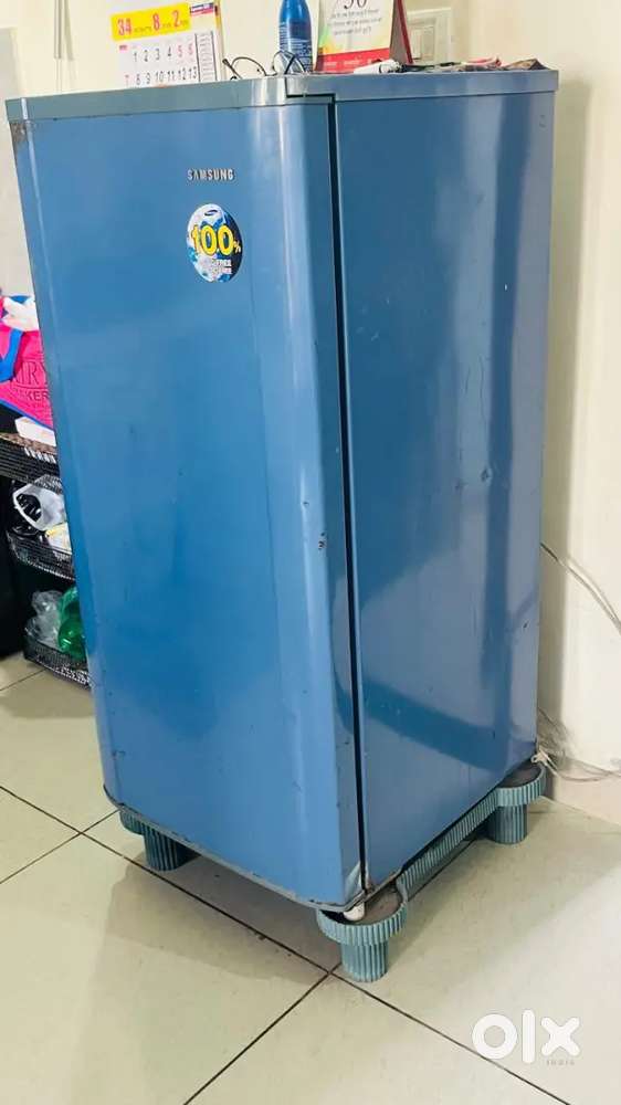 Fridge for sale!!