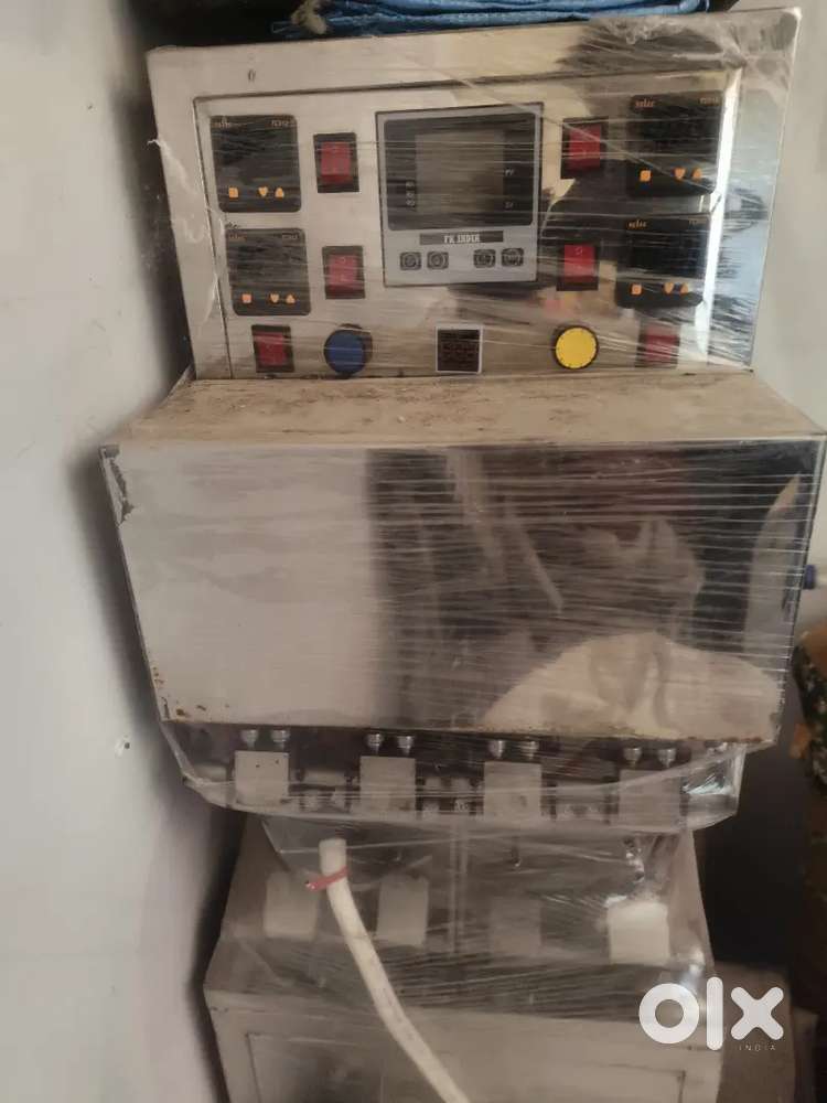 Juice pouch filling machine automatic 4 nozzle