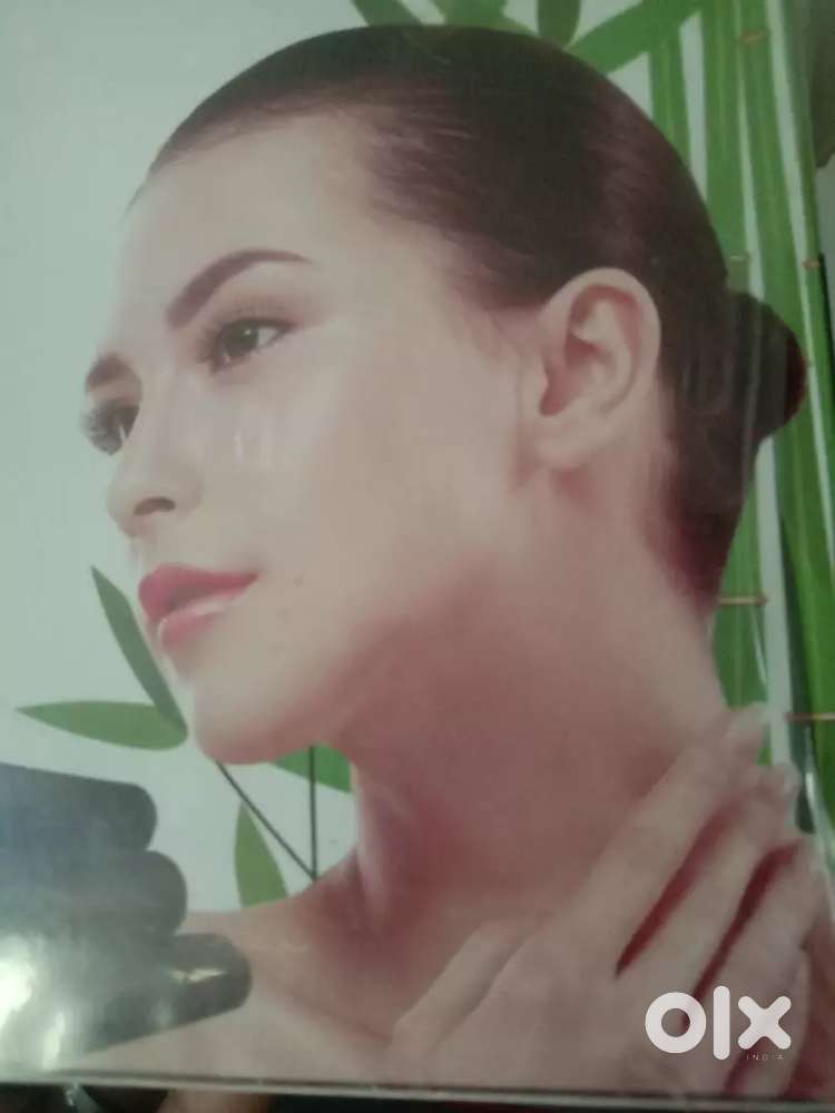 We are looking for female spa therapist