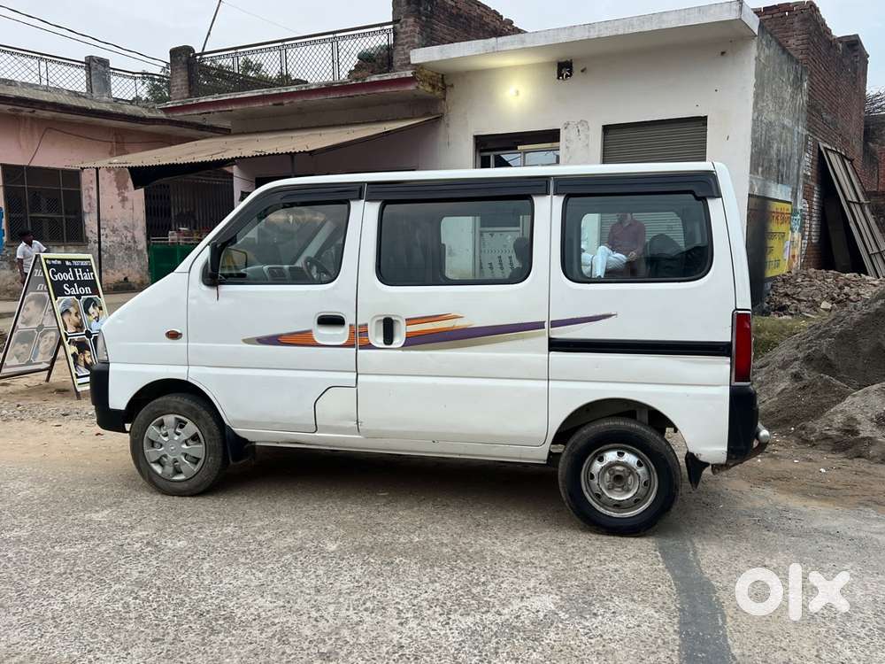 Maruti Suzuki Eeco 2017