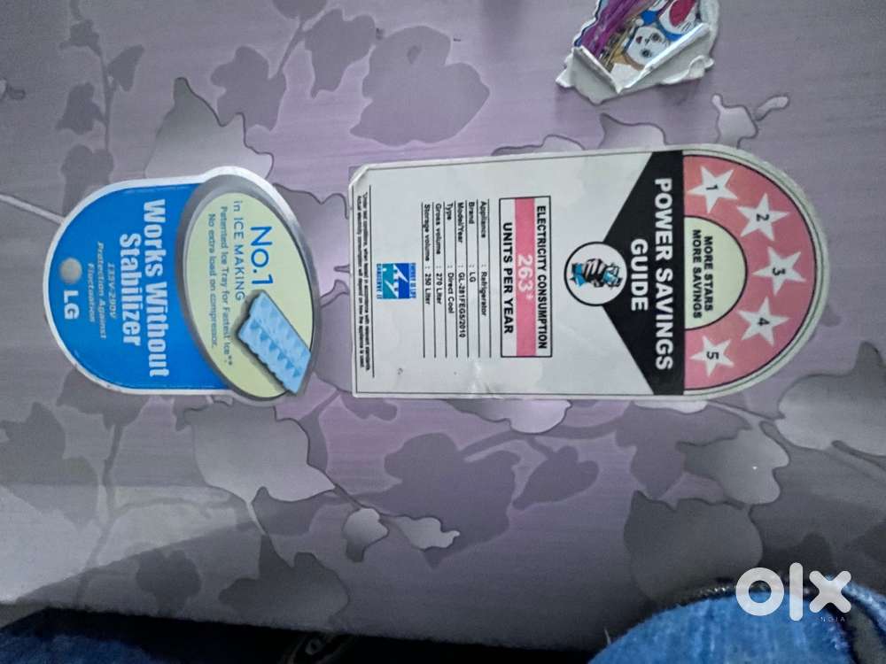 LG Fridge in Good Condition, 270 litres