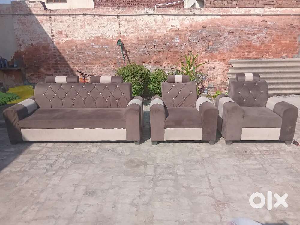 Sofa new hai